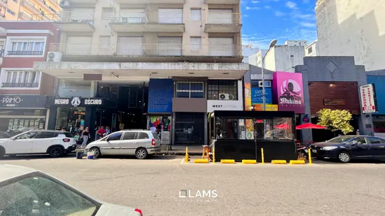 Oportunidad Local En Centro Comercial Rivadavia Entre Córdoba Y Santiago Del Estero
