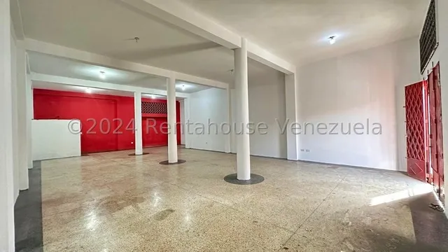 Francisco Rojas Norscia Rentahouse Del Este Alquila En El Manteco En Pleno Centro De Barquisimeto A Pie De Calle, 2 5 - 8 0 4 Bien Ubicado, Disponible Para Tu Negocio, Invierte Con Nosotros!   