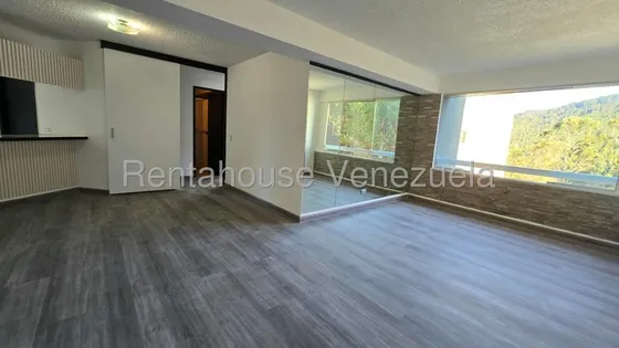 Jg Cod Flex 25-17079 Se Alquila Hermoso Apartamneto Actualizado En Lomas De Prados Del Este