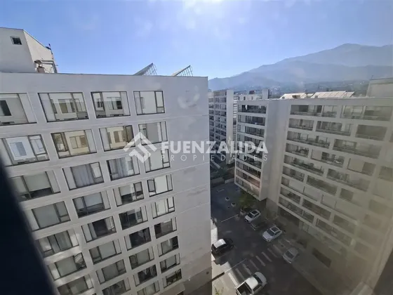 Oficina En Venta 46m2 2b E Y Bodega. Las Condes