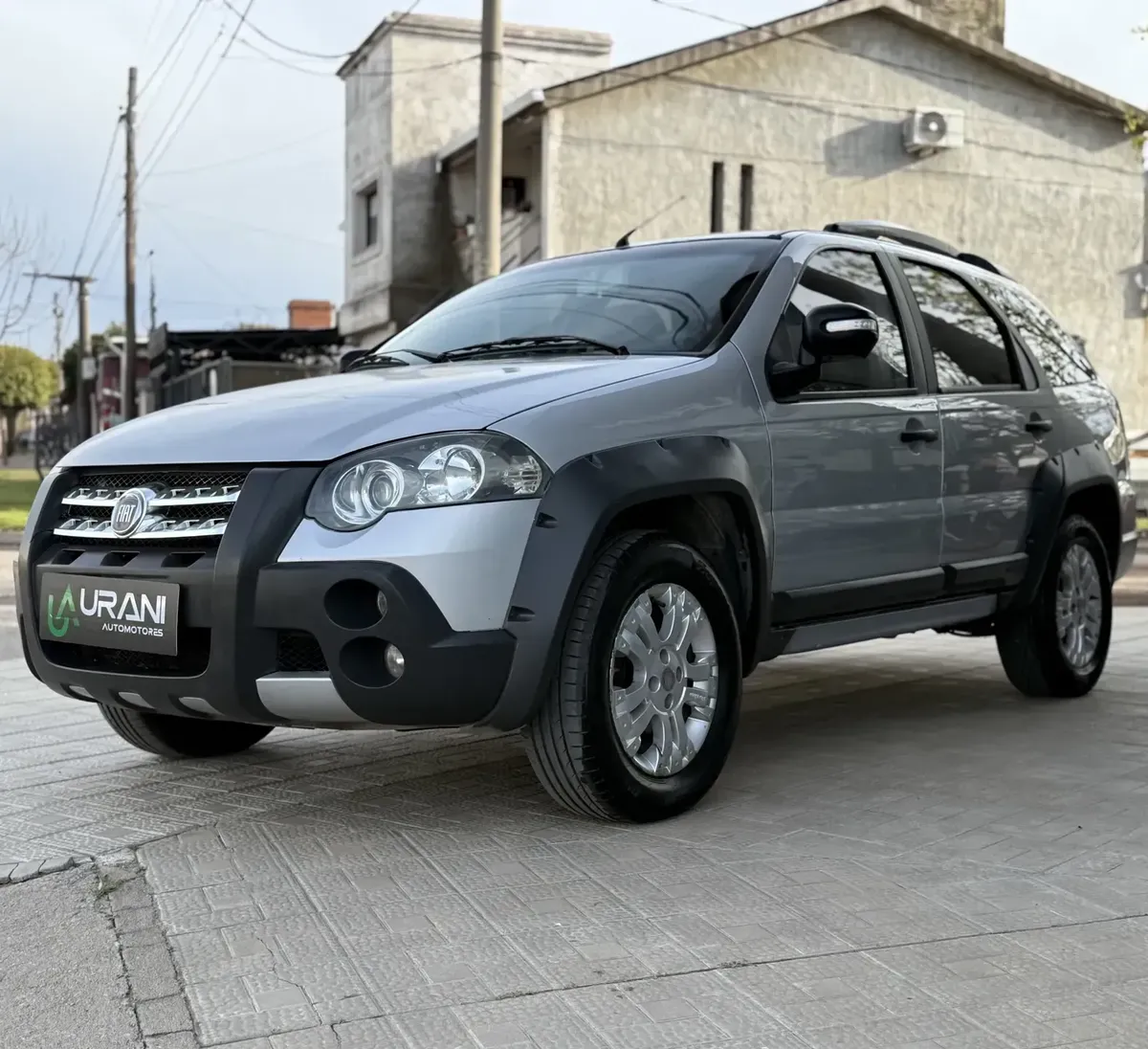 Fiat Palio Weekend Adventure with CNG
