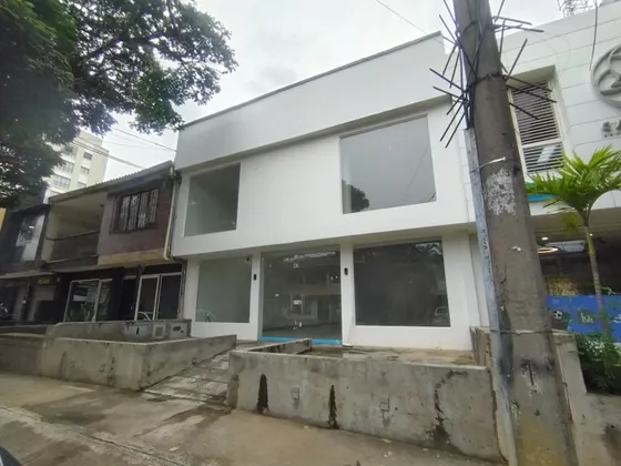 Arriendo Amplio Local En Santa Mónica Al Norte De Cali