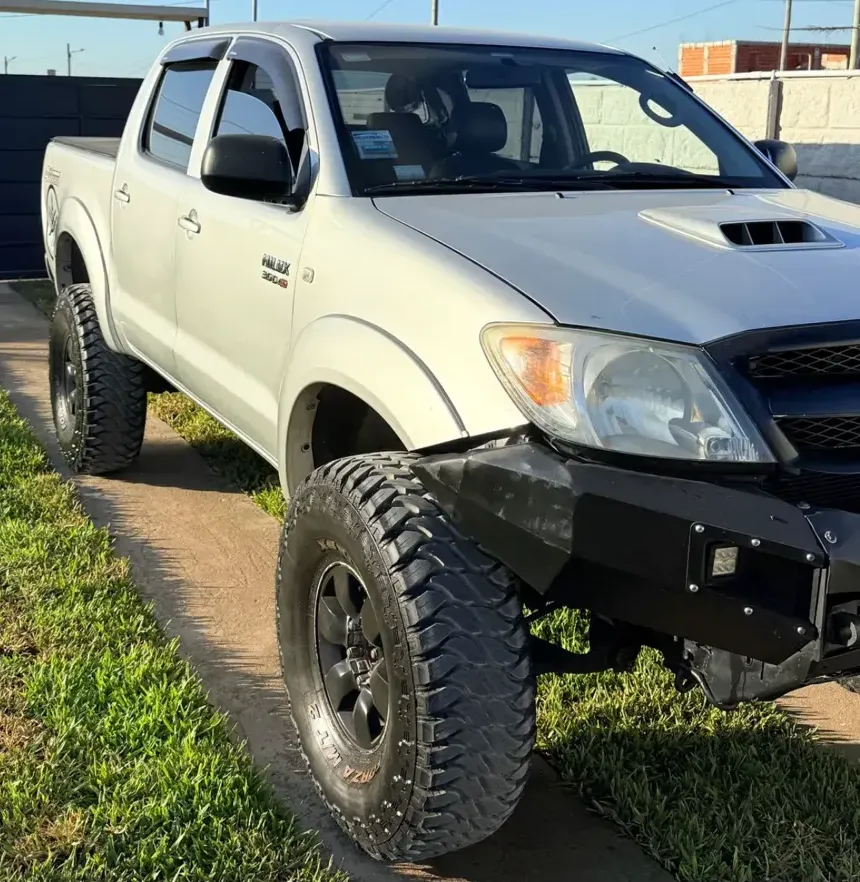 Toyota Hilux Pick-Up 3.0 I Srv Double Cab 4x4 Leather
