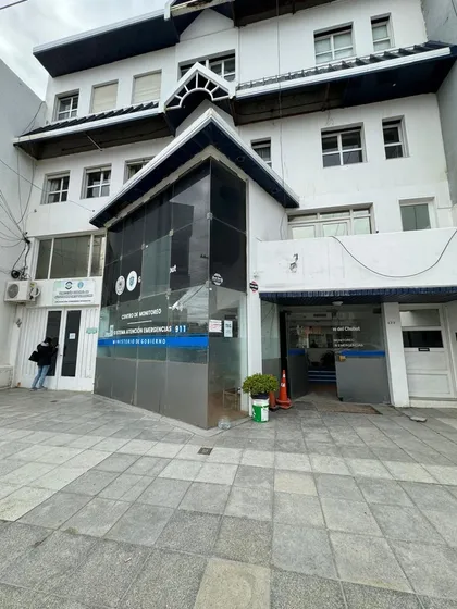 Alquiler Amplio Local Comercial  Centro Comodoro
