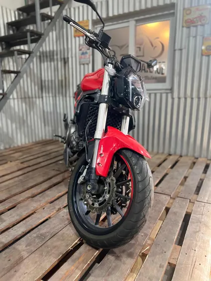 Benelli Tnt 302s