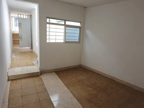 Se Vende Casa De 2 Pisos En El Barrio Santa Fe, Cali (18383).