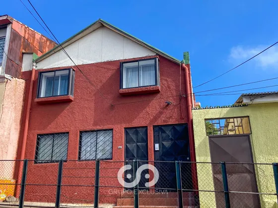 Se Vende Propiedad Con Dos Casas Construidas En Barón