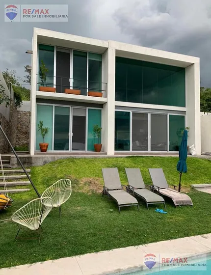 Venta De Casa En Tequesquitengo, Morelosclave 3600
