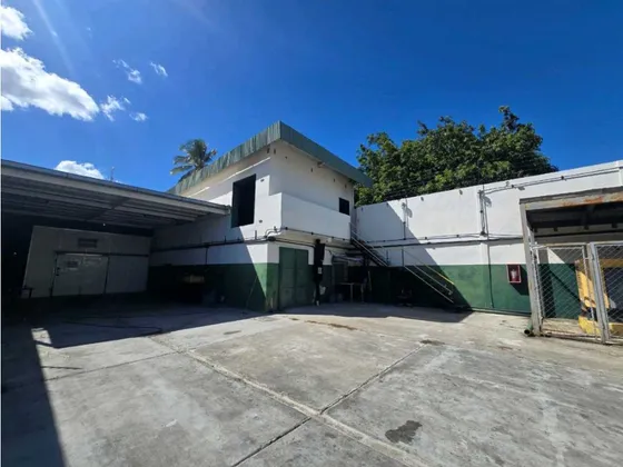 Galpón Con Cavas En Venta Para Refrigeración En Cagua