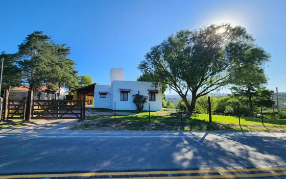 Se Vende Casa Mas Lote Esquina En Cabalango