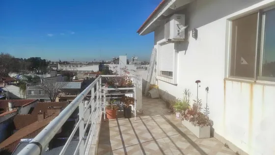 Venta Departamento Victoria San Fernando , Balcon Terraza Vista Hacia El Rio  Todo Luz 