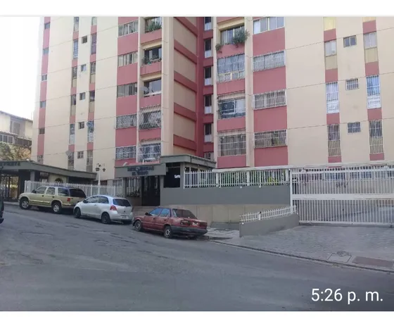Silvia Jaramillo Vende Apto. 4 Habitaciones Nuevos Teques Edf Con Pozo