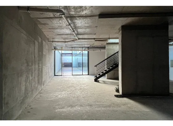 Local Comercial En Arriendo En Vitacura 177,9 M2