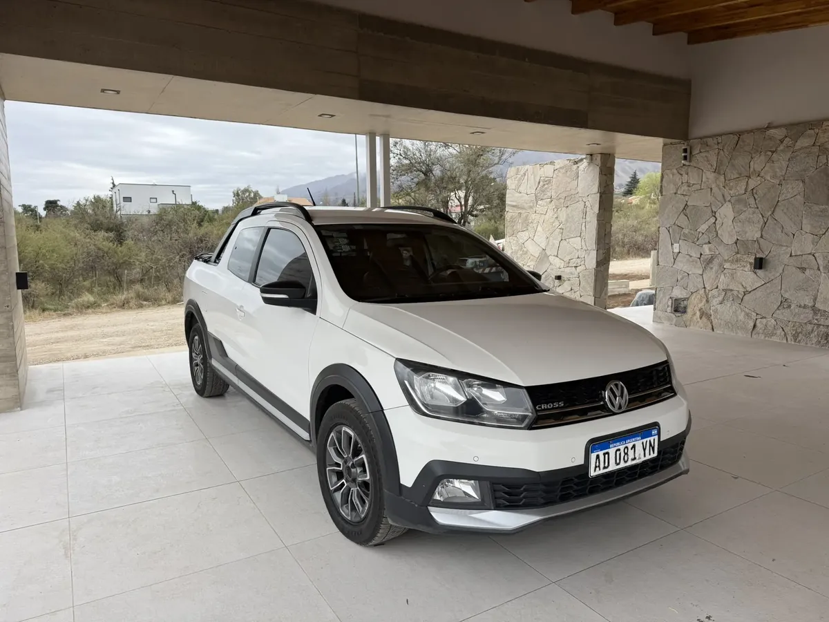 Volkswagen Saveiro 1.6 Cross Gp Cd 110cv Pack High544845502025584643