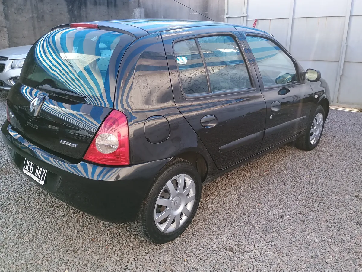 Renault Clio 1.2 Authentique532423096749281283