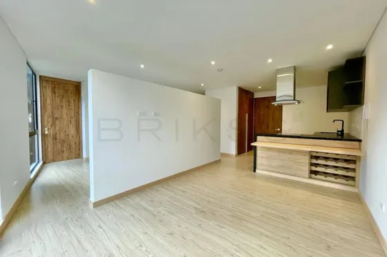Apartamento En Venta En La Salle. Cod V7183