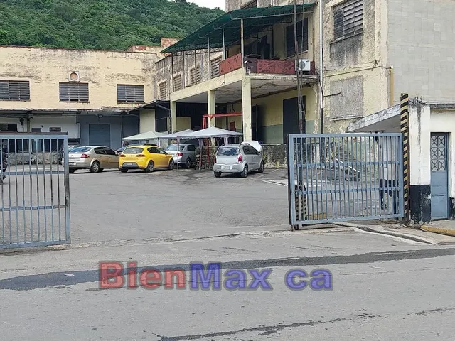 Oportuno Alquiler Local Industrial, La Yaguara. Para Todo Rubro-accesibilidad I8n