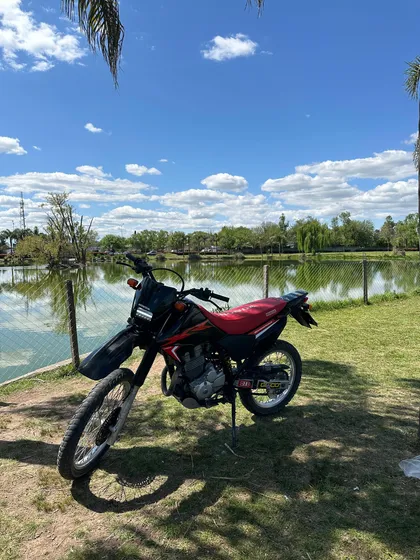 Honda Tornado 2017 28mil Km 