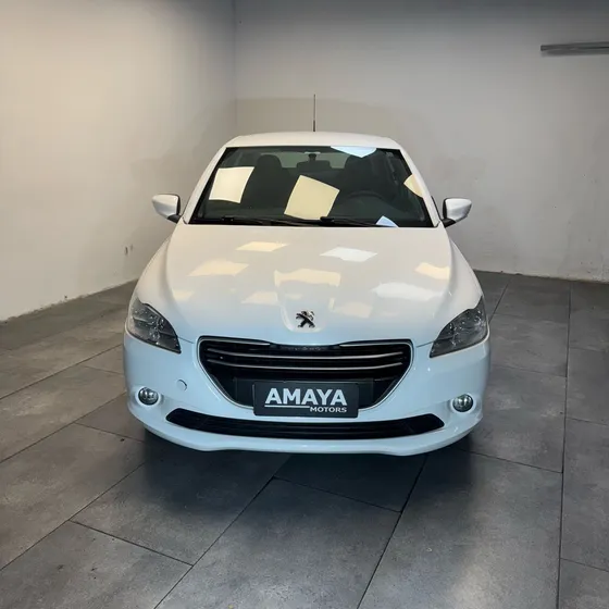 Peugeot 301 1.2 Active N1