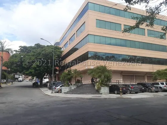 Edificio Comercial E Industrial En Venta En La Urbina  25-16959 Cs