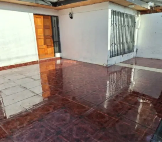 Casa En Venta De 10 Dorm. En Antofagasta