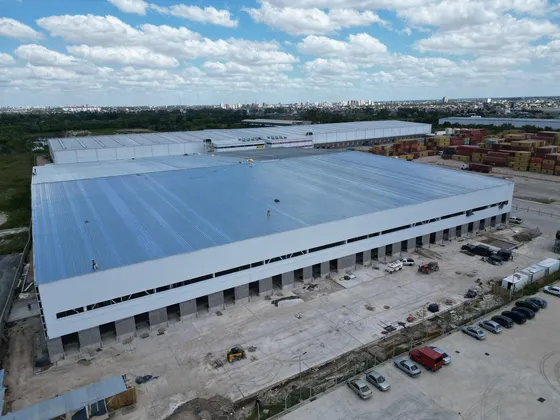 Deposito 7.800m2 - Avellaneda - Centro Logistico Aaa
