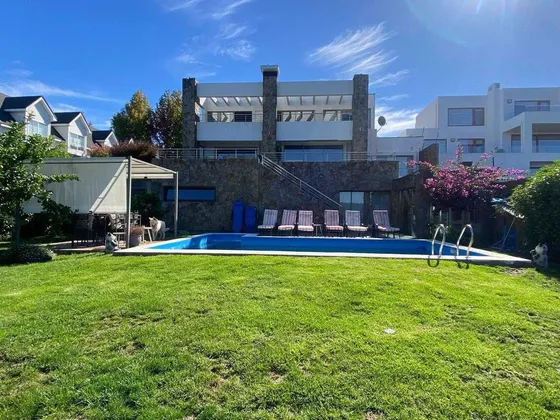 Oferta.!! Cumple Sueño Casa Vip Amplia, Top (108844)
