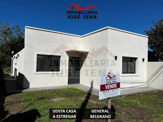 Casa 3 Dormitorios A Estrenar En Venta - Calle Escalada E/ 9 De Julio Y Alberti. Calle Asfaltada A 1 Cuadra De Avenida Italia.