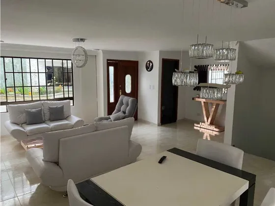 Venta Casa  Pinares Pereira