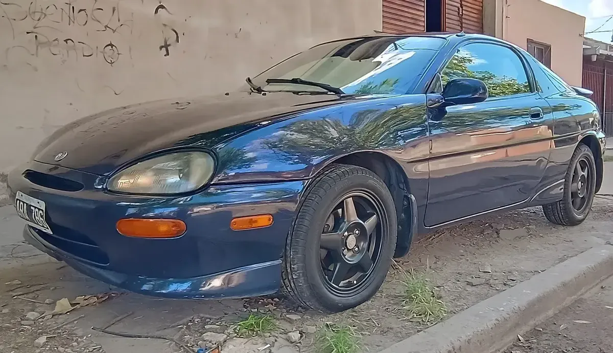Mazda MX3 1.8