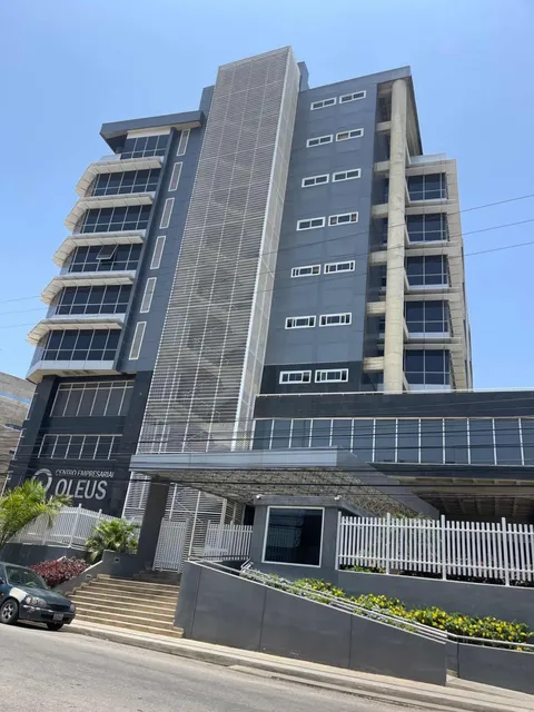 Torre Oleus Oficina Lechería Alquiler 125 M2. 1-2024-12