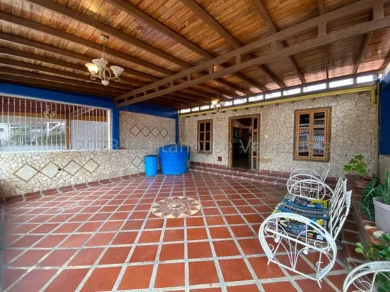 Casa En Venta Urb Copacoa En Cabudare, Codigo 2 3 1 8 9 1 2, Mildred, Linda Y Comoda Casa En Urbanismo Privado De Cabudare, En Excelente Zona, Cerca De Comercios, Panaderia, Colegios, Clinicas
