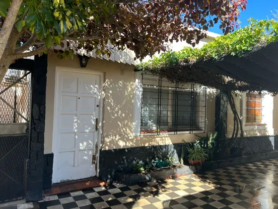 Departamento 2 Dormitorios En Ph, Lavallol