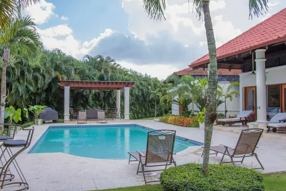 Se Alquila Villa En Casa De Campo 