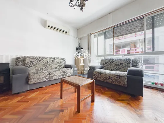 Venta De Apartamento De 3 Dormitorios Y 2 Baños En Cordón (ref: Tbr-3878)