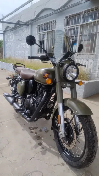 Royal Enfield Classic 350