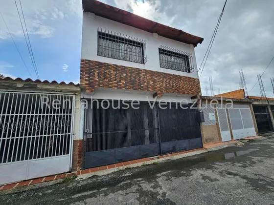 Milagros Inmuebles Casa Venta Cabudare Lara Piedra Azul Economica Residencial Economico Código Inmobiliaria Rent-a-house  25-5741