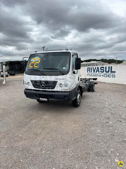 Mb Accelo 815 Ano 2022 3/4 No Chassi