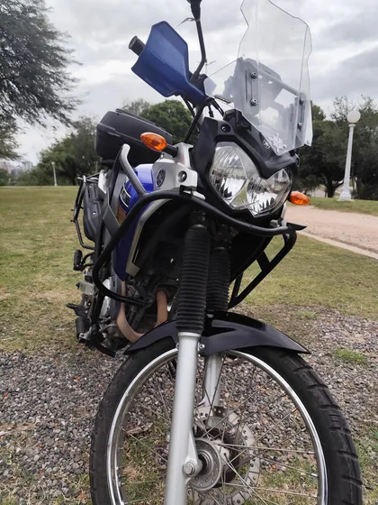 Yamaha Ténéré 250 Super Equipada Y Cuidada