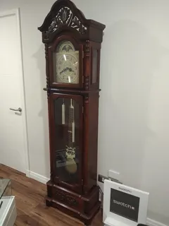 Reloj de pendulo de piso new arrivals