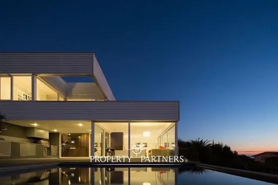 Moderna Casa Con Vista Al Mar Santo Domingo Tradic...