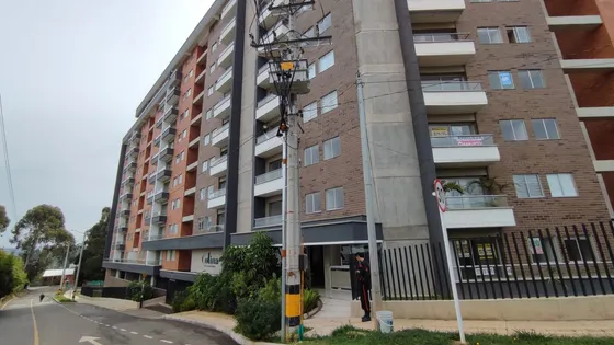 Apartamento En Arriendo Alcaravanes 643-8043479
