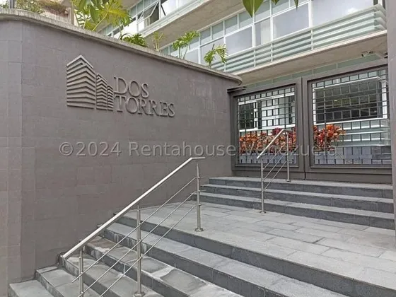 Paseo Vip Alquila Oficina En La Urb. La Lagunita 