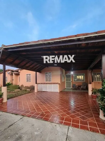 Casa En Las Marites, Av, Juan Bautista Arismendi, Isla De Margarita Cod 1939