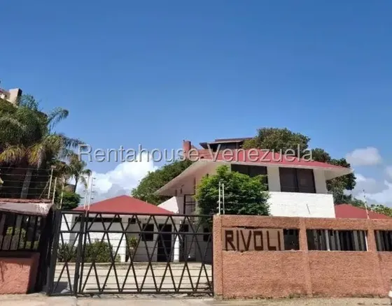 Emg Vende Apartamento Acogedor En Av. Guayacan - Costa Azul, Isla De Margarita