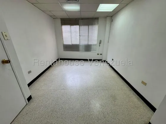 Oficina En Venta En Chacao Ng 26-12157 Yg