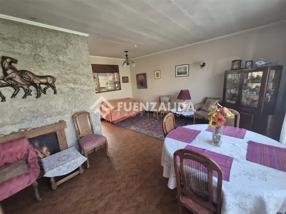 Casa En Venta De 3 Dorm. En Macul