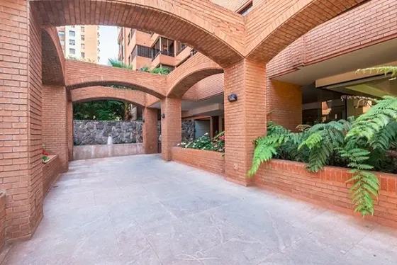 Departamento En Venta Metro Manquehue.