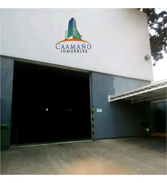 Venta De Galpón Industrial En Av. 31 De Julio  Ic-00004