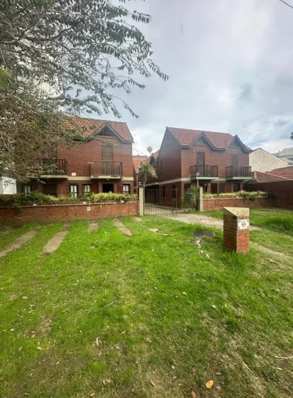 Dúplex En Venta - 2 Dormitorios 2 Baños - 42mts2 - Villa Gesell